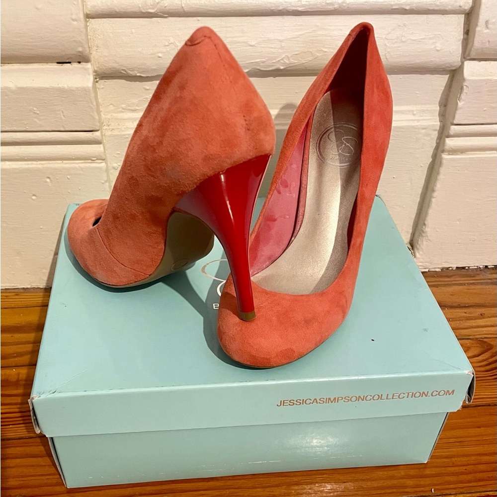 Jessica Simpson Peach Suede Heels